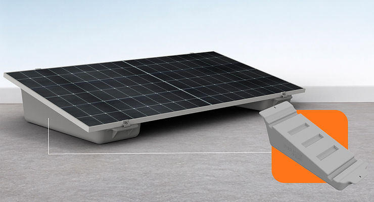 Lastro Laje e a estrutura já montada com o painel fotovoltaico - Divulgação Fortlev Solar